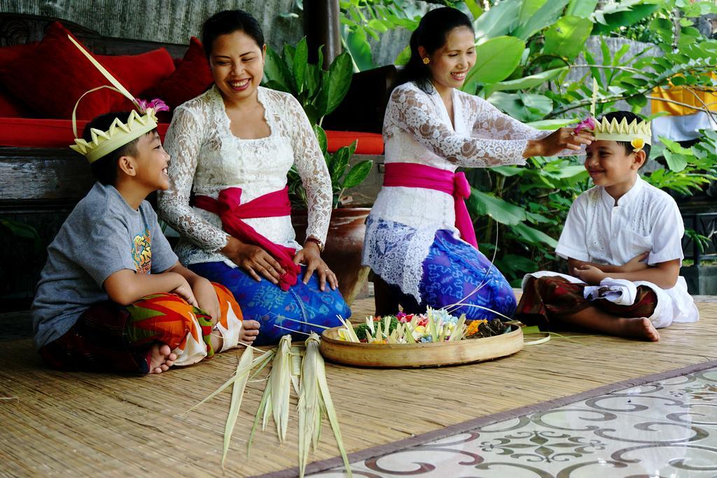 Ubud Raya Villa Ngoại thất bức ảnh